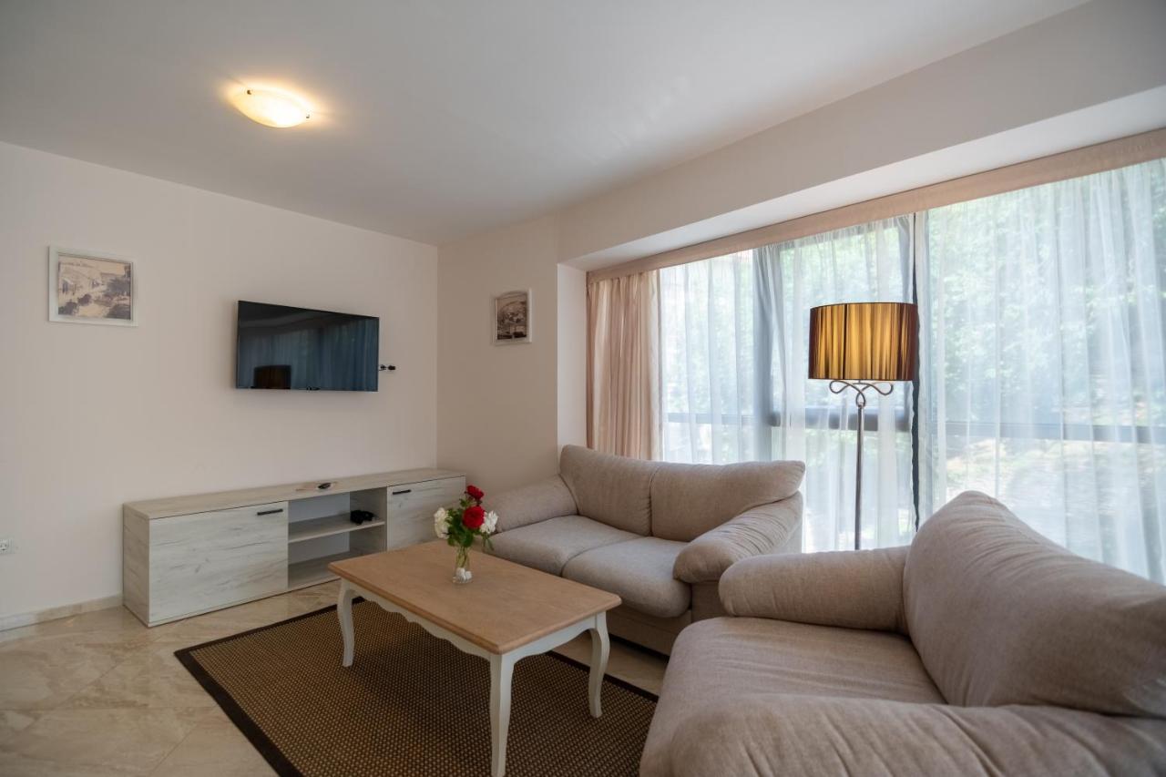 Antik Apartments Balchik Exterior foto